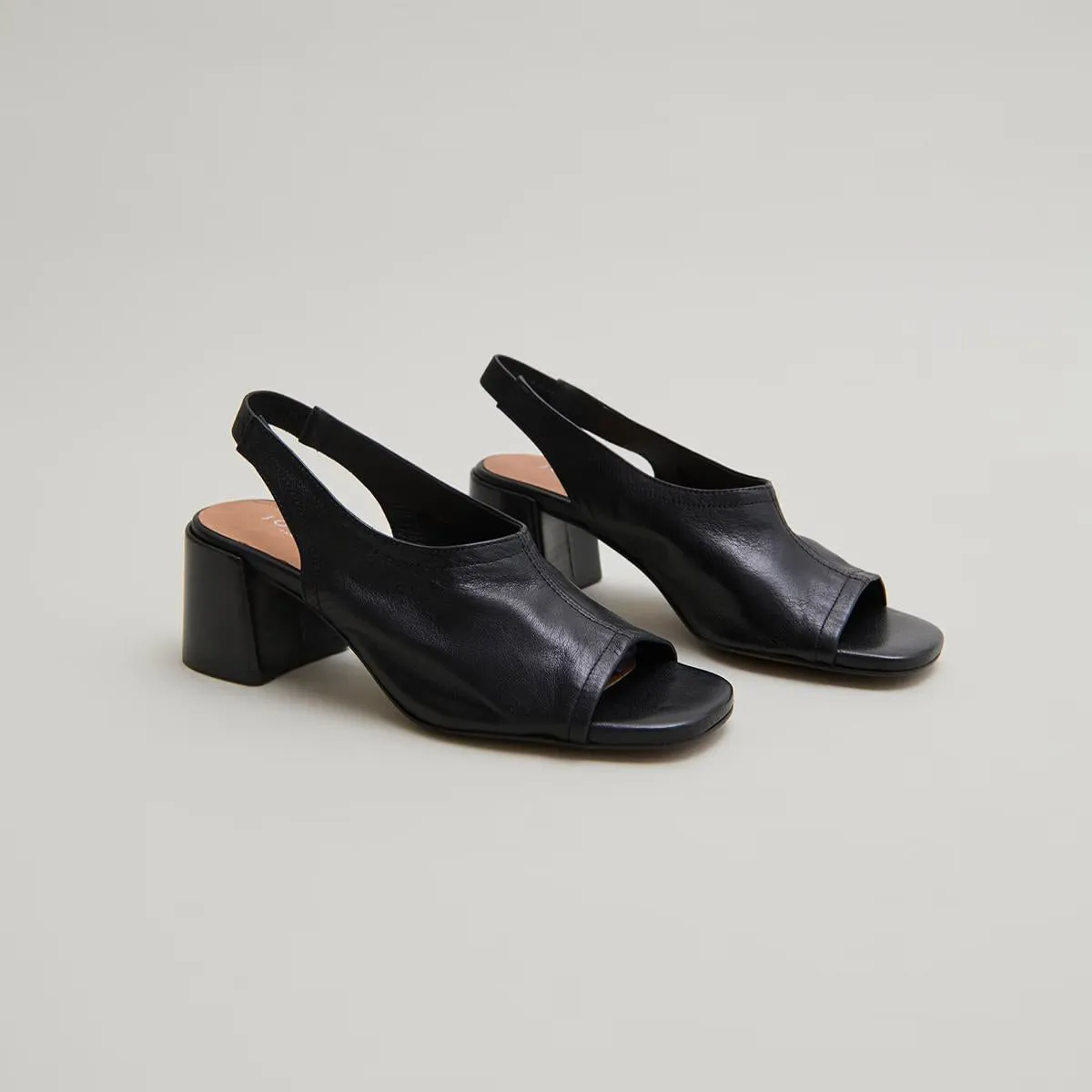 429- Brownie Cuir Noir