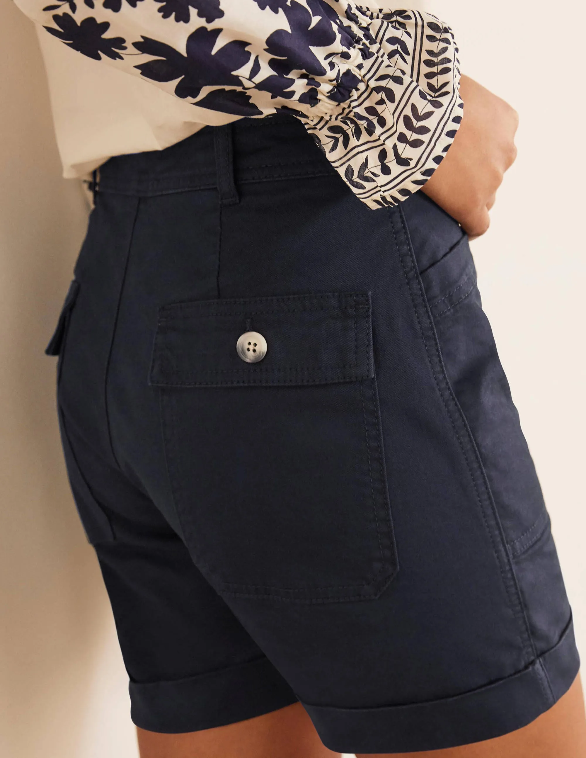 Abingdon Shorts-Navy