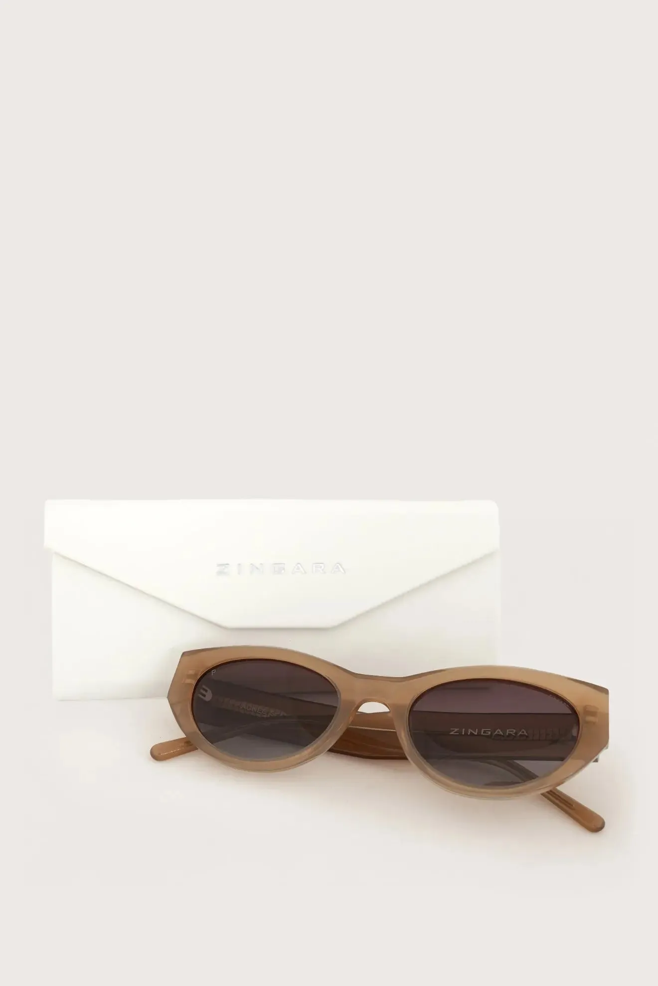 Agnes S Glasses - Cat Eye - Milky Hazel