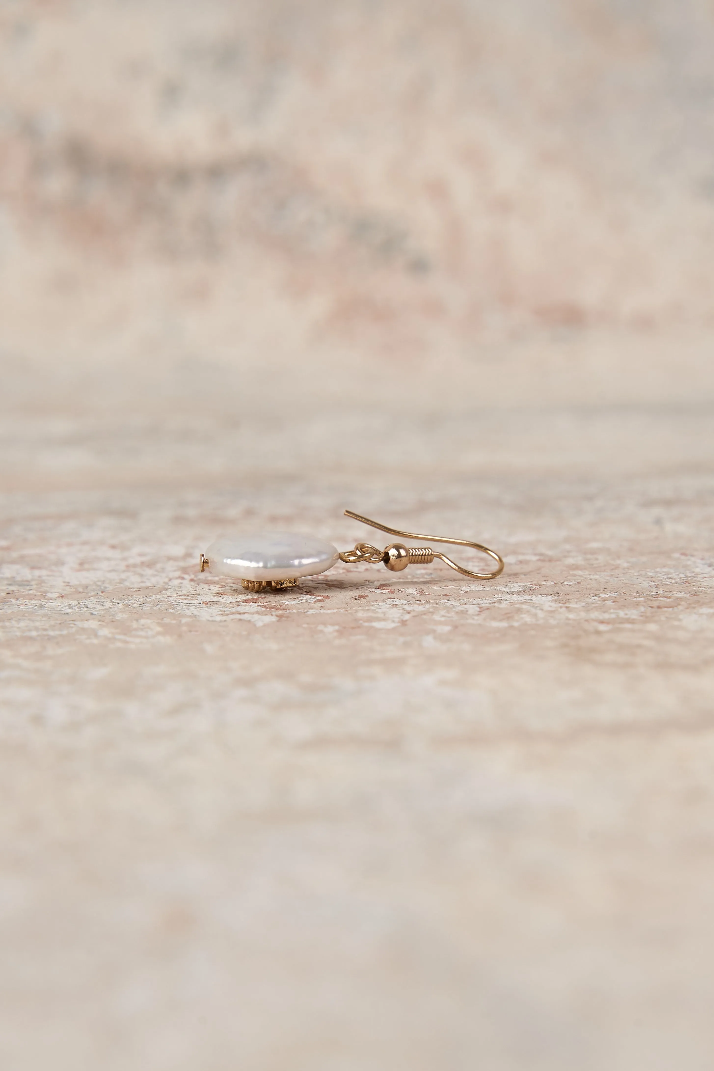 Bee Pearl Earrings - White