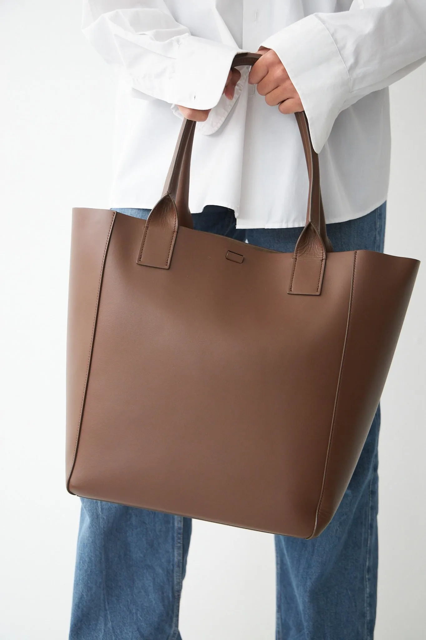 BOXY FILIPPO BAG - CHOCOLATE