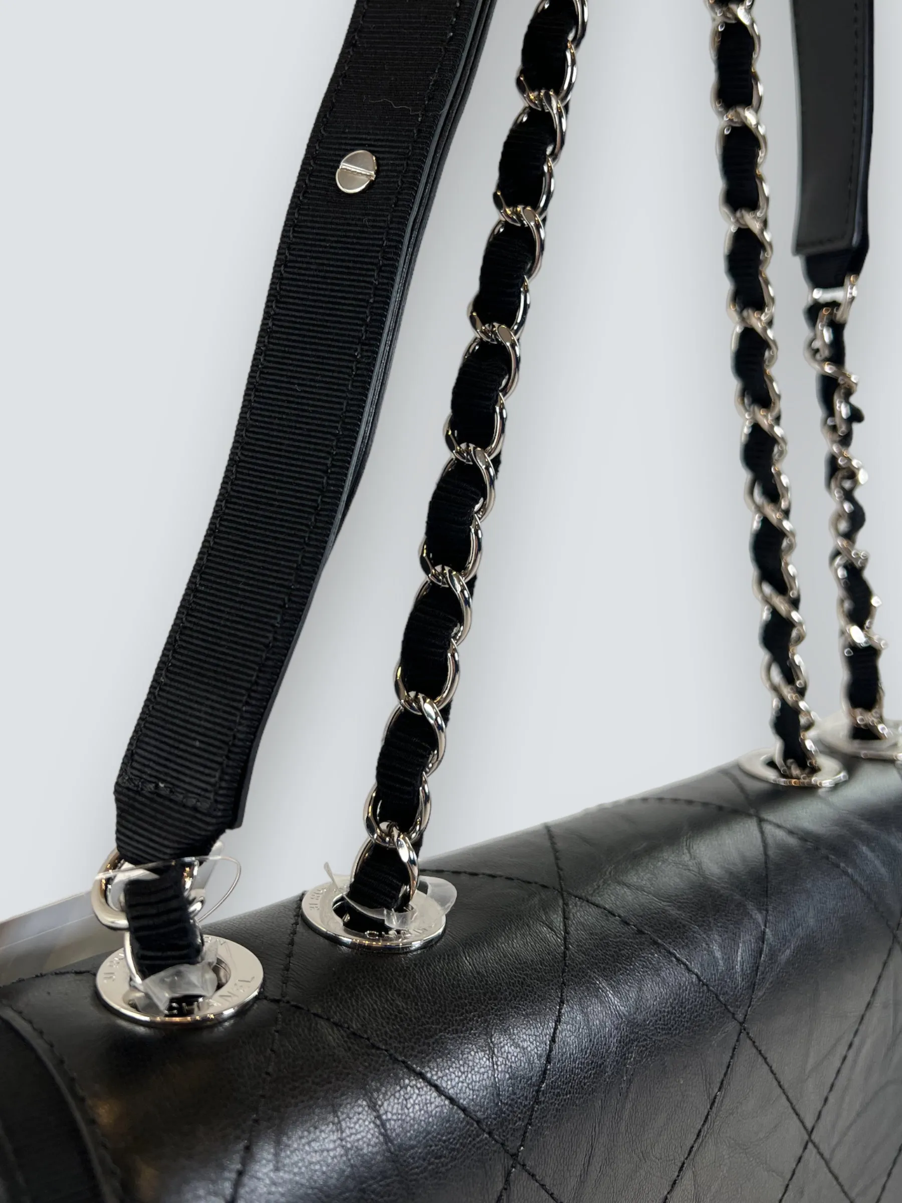 Chanel Black Crumpled Calfskin Flap