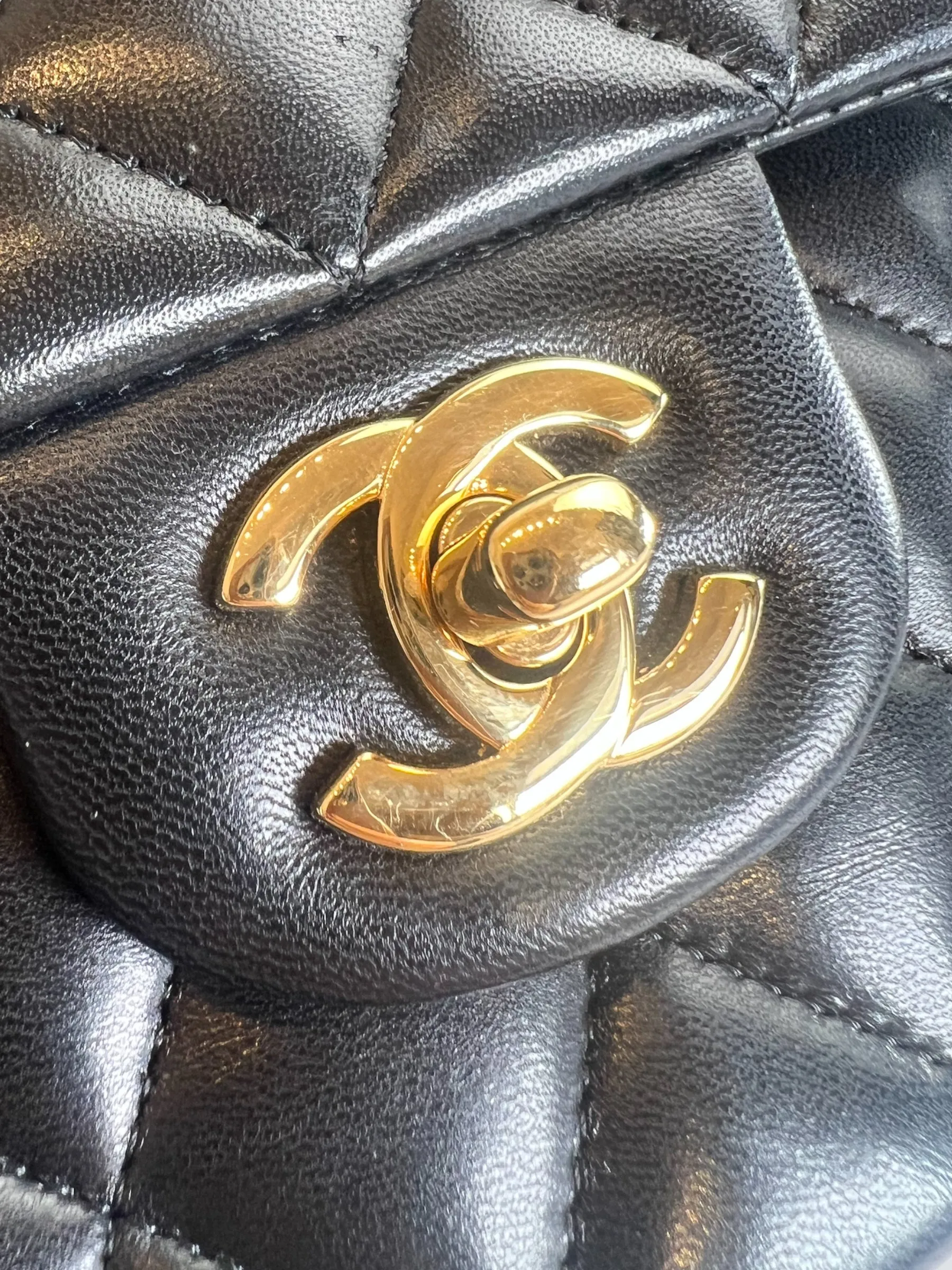 Chanel Black Lambskin Leather Medium Double Flap