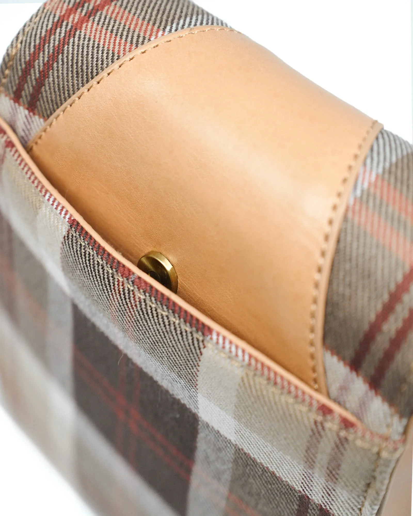 Explorer Tartan Crossbody (Bannockbane/ Natural)