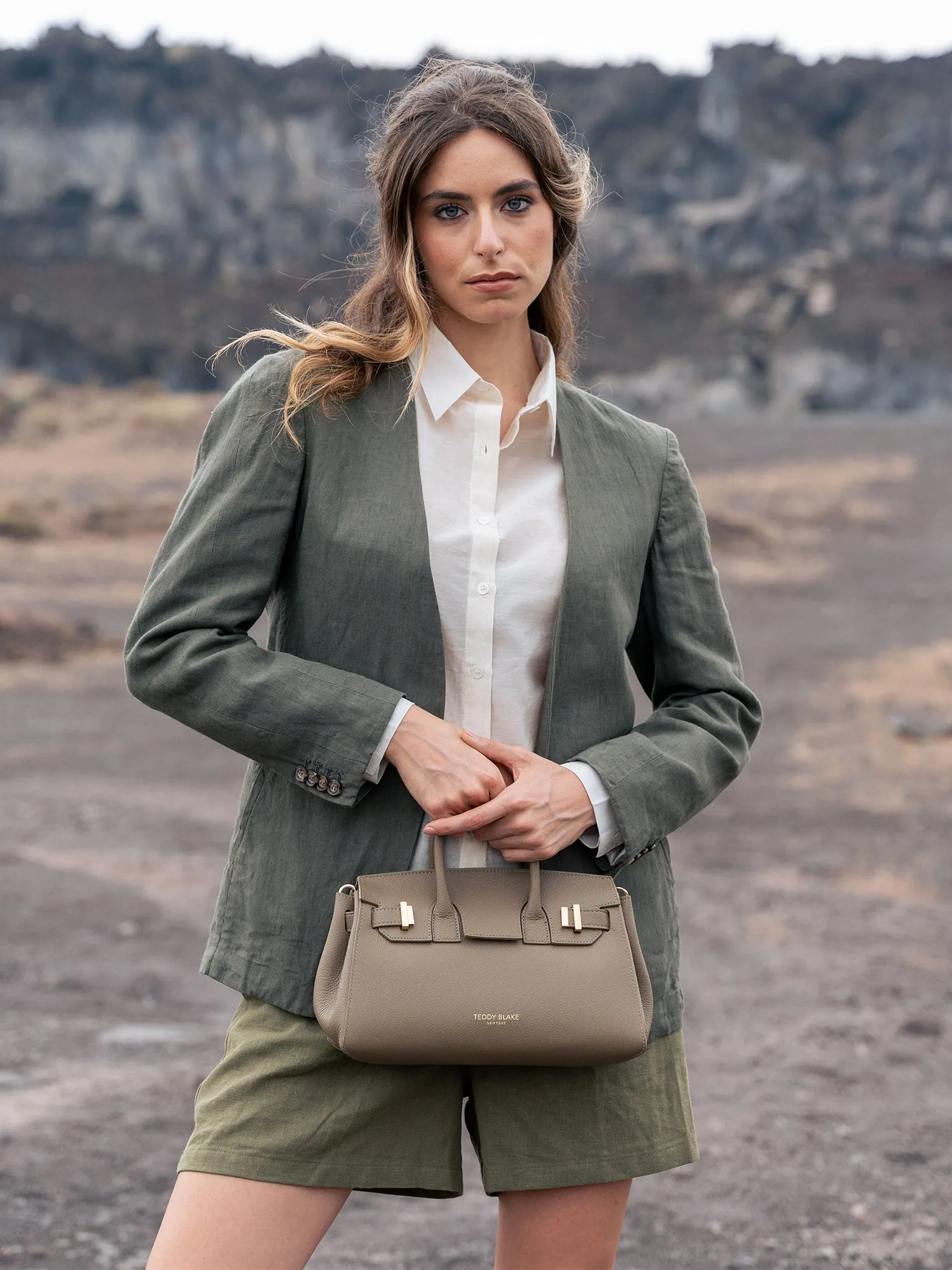Gigi Low Dollarino  11 - Khaki