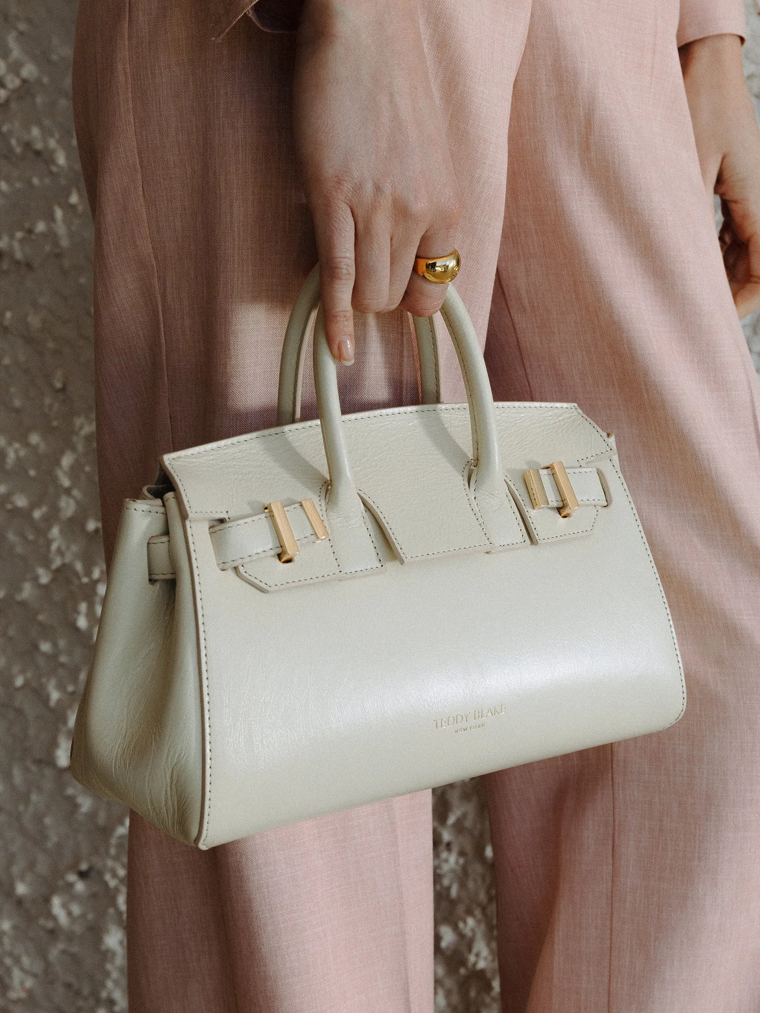 Gigi Low  Naplak 11 - Cream