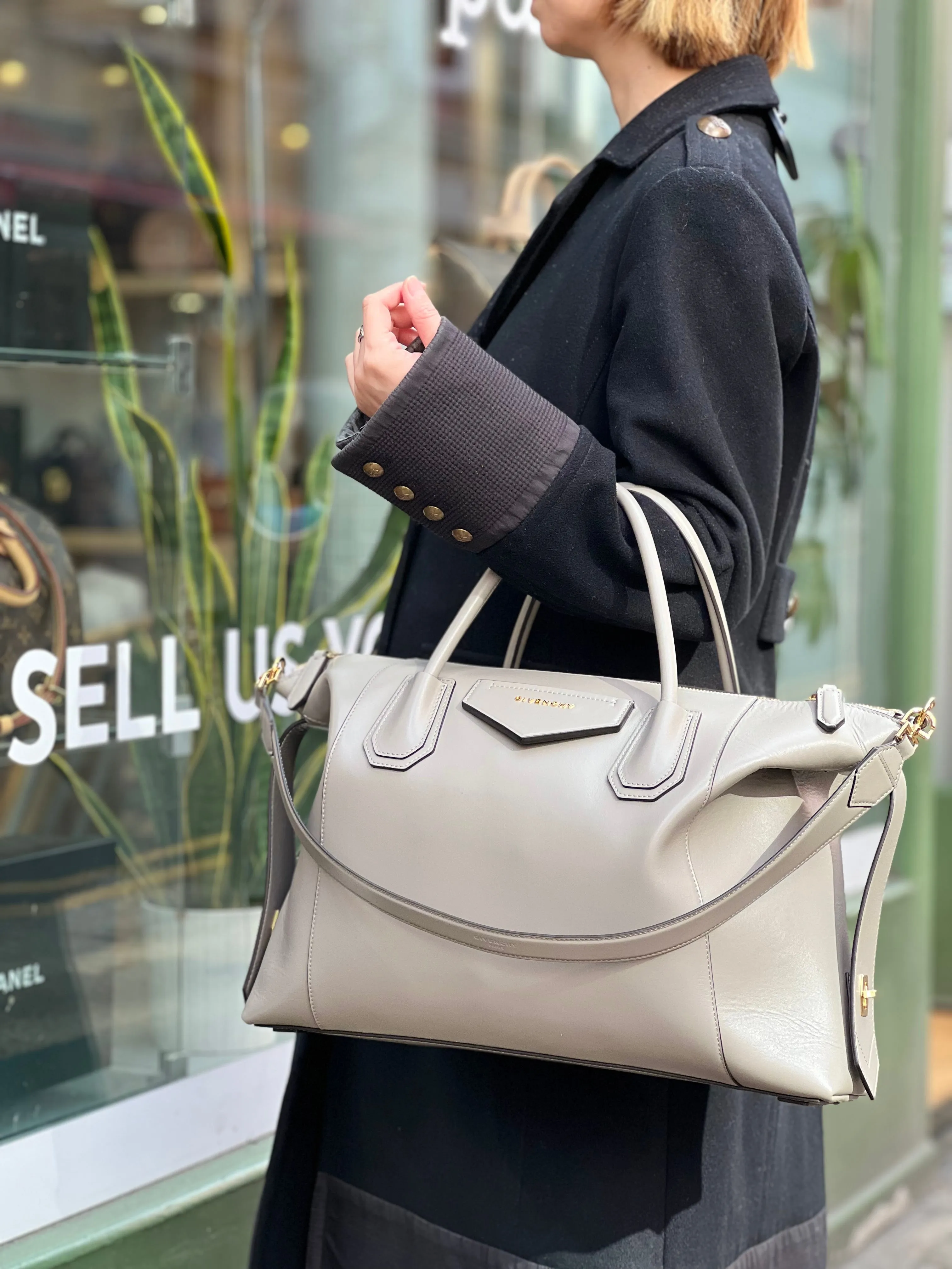 Givenchy Grey Soft Leather Antigona Large Tote