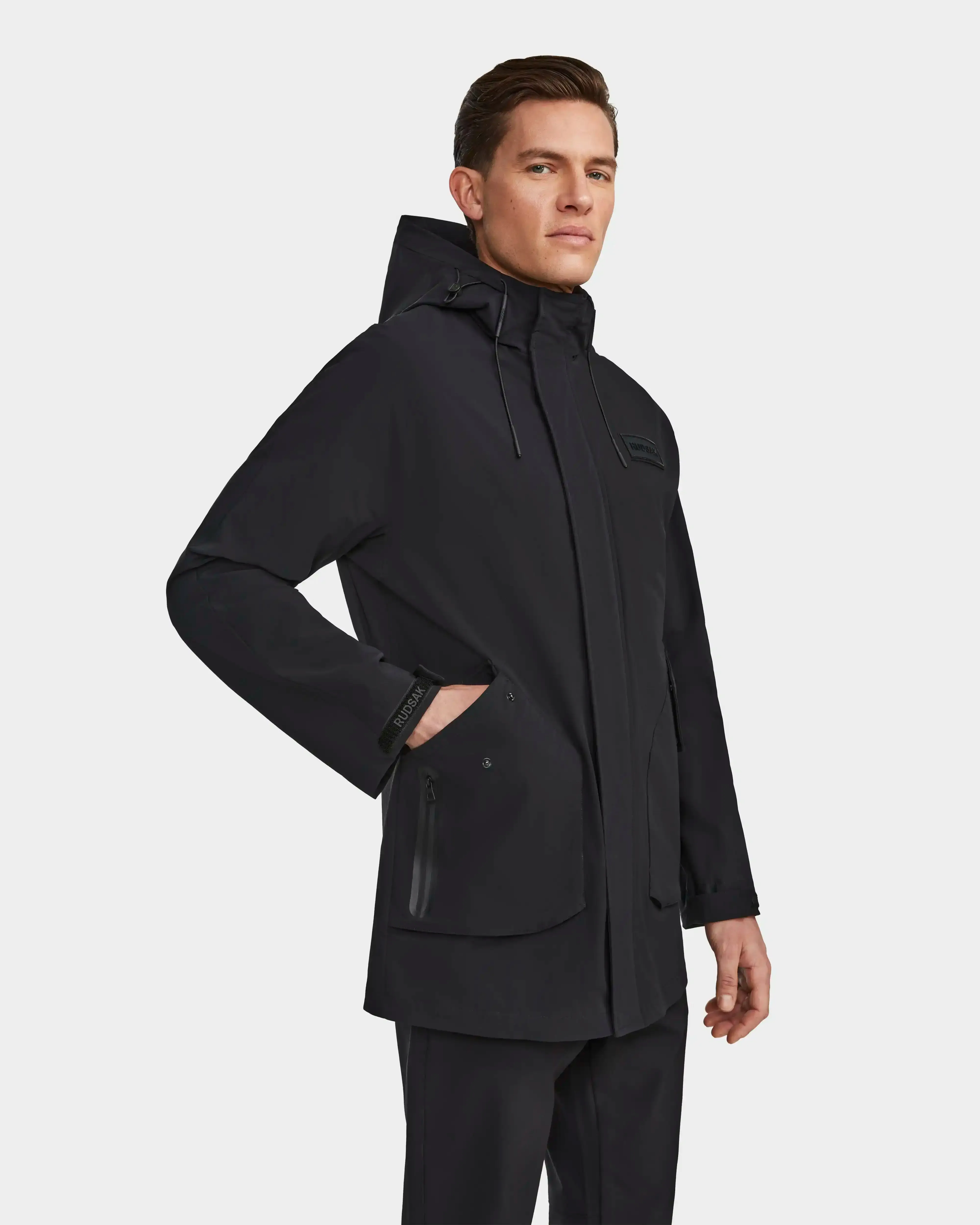 IAN - 6124009 Black