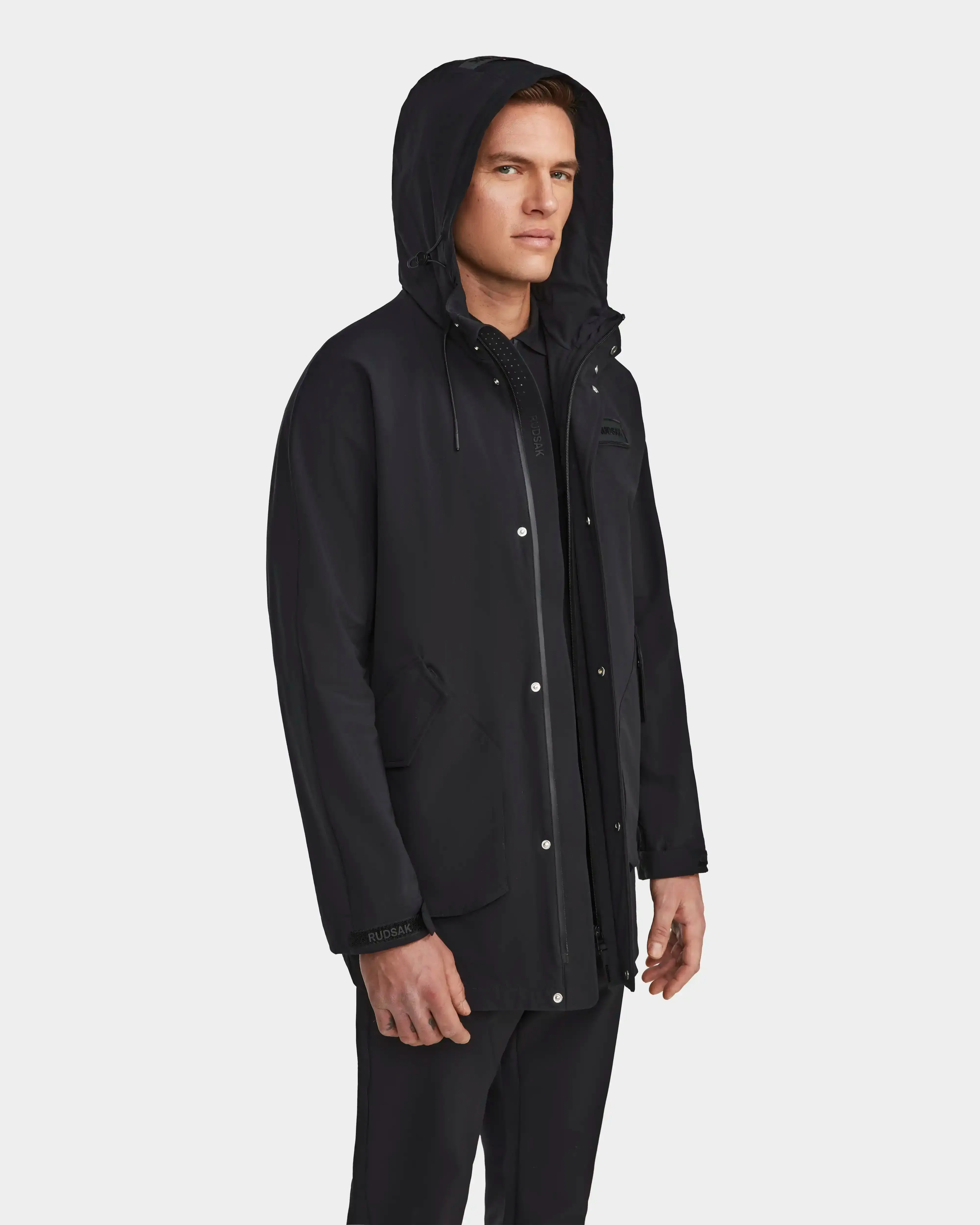 IAN - 6124009 Black