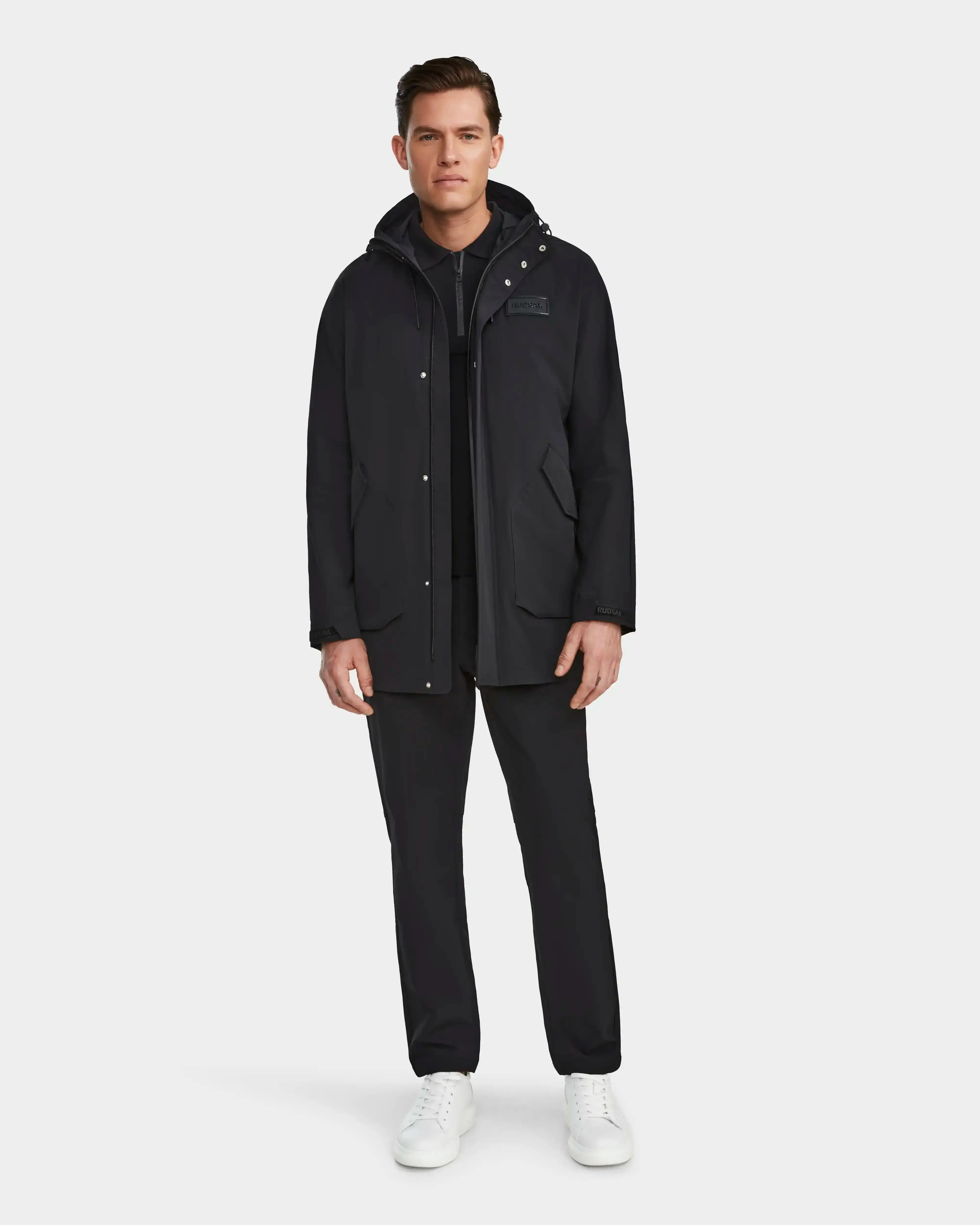 IAN - 6124009 Black