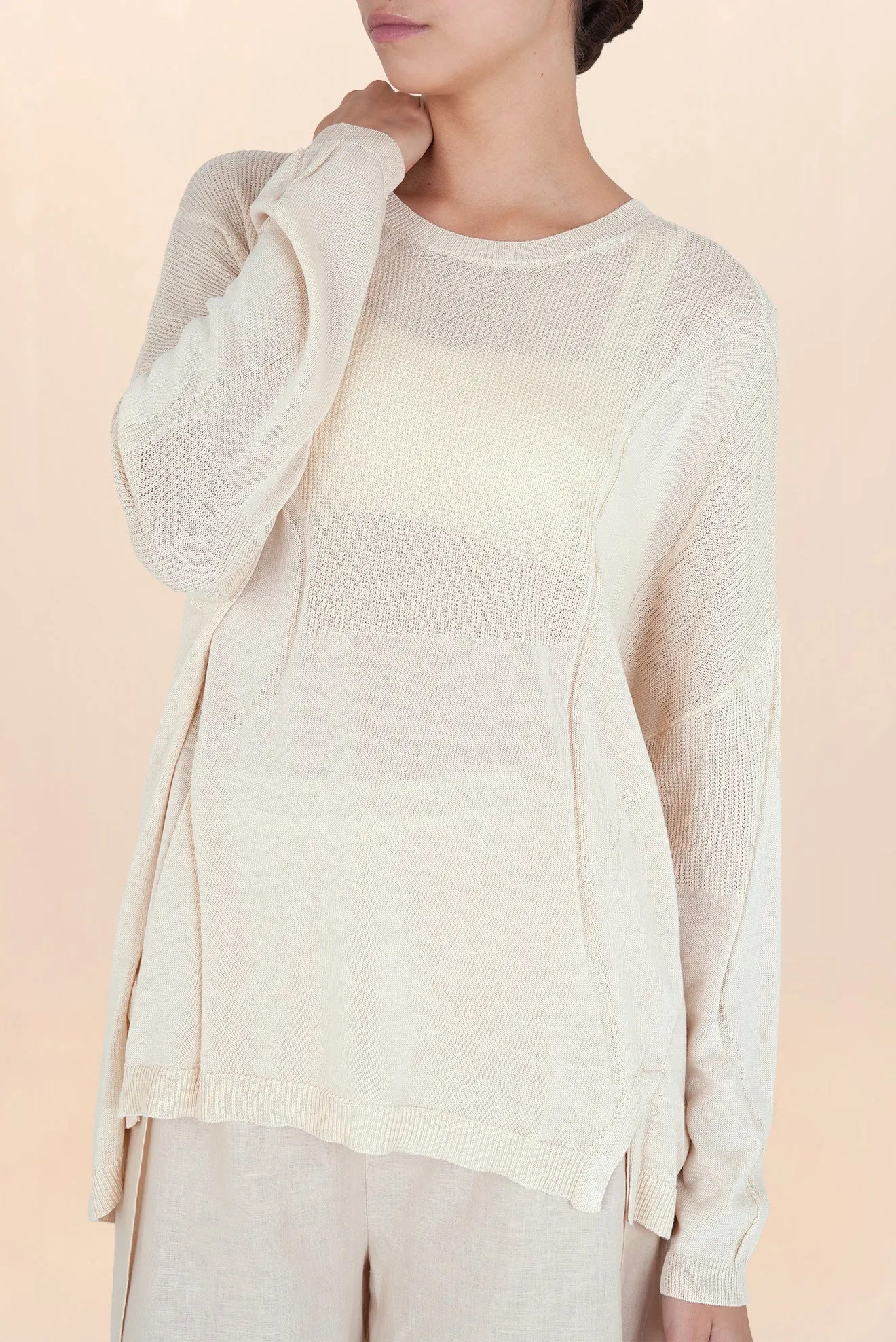 Lorena Wavy Sweater - White