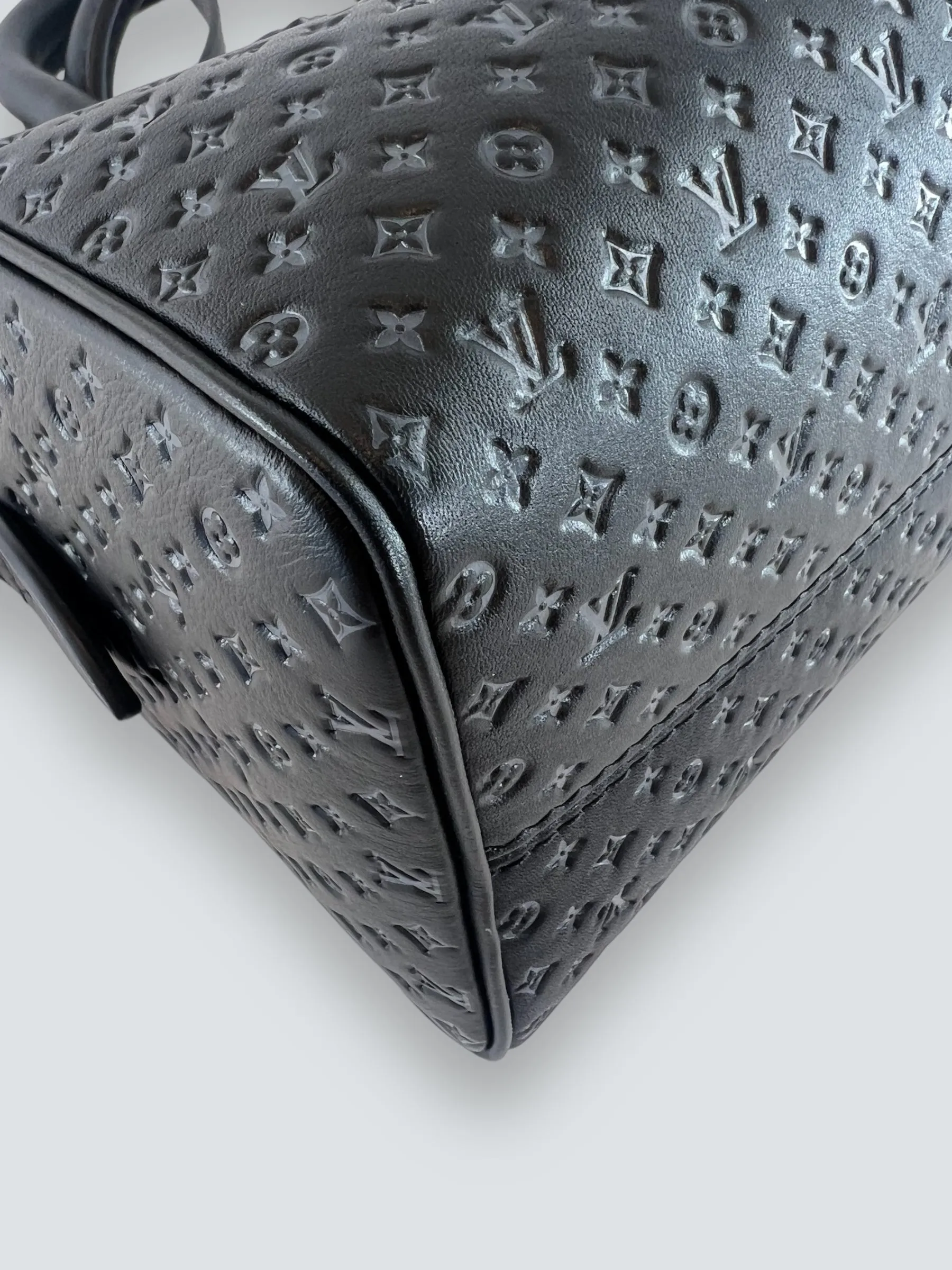 Louis Vuitton Black Calfskin Leather Nanogram Speedy 20 Bandouliere