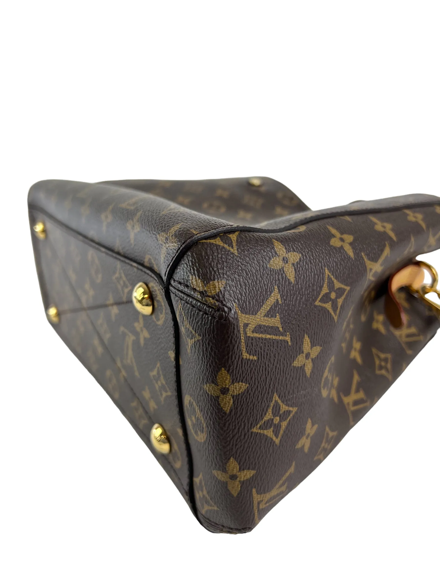 Louis Vuitton Monogram Canvas Montaigne MM Tote