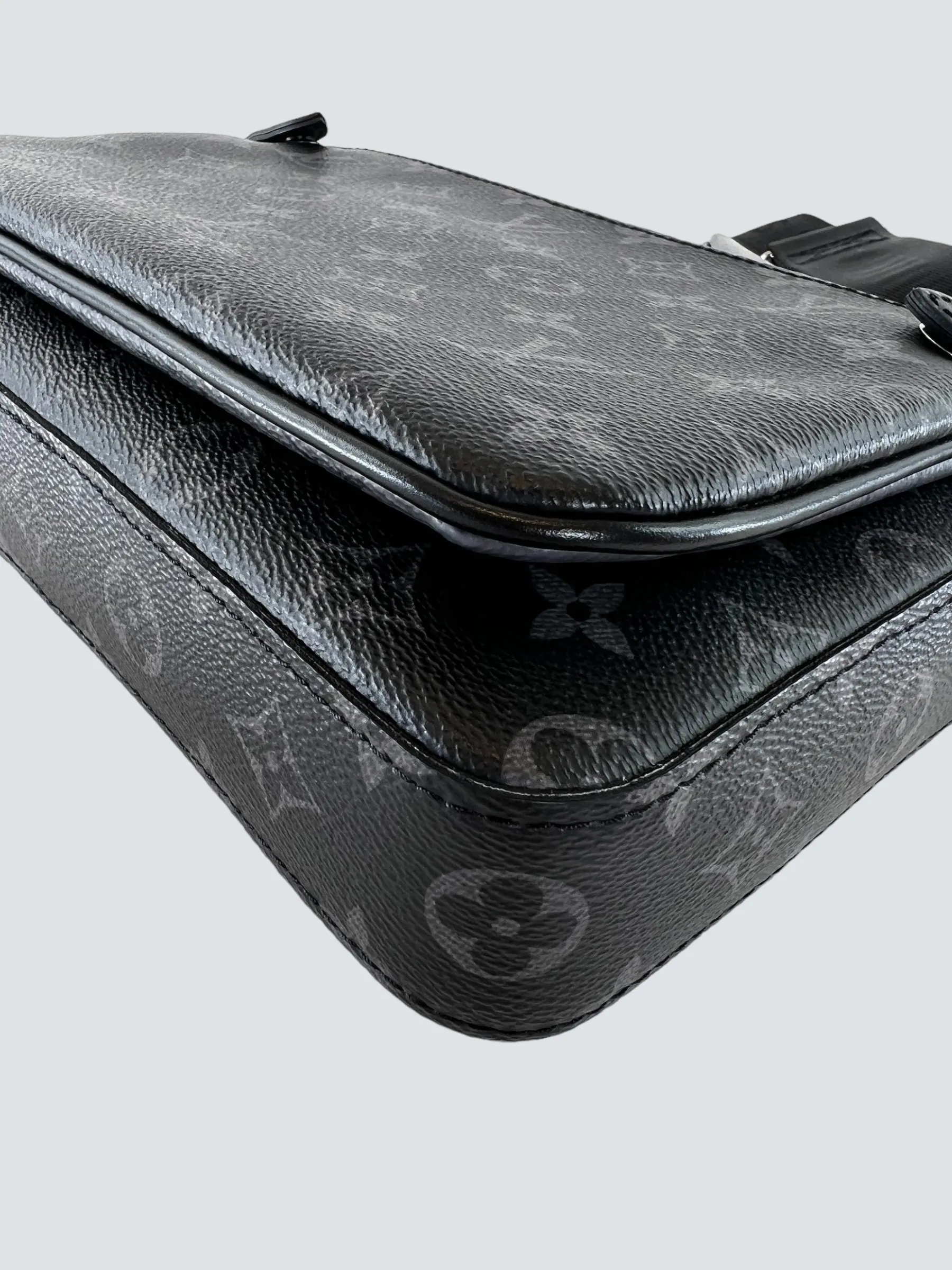 Louis Vuitton Monogram Eclipse Canvas Trio Messenger