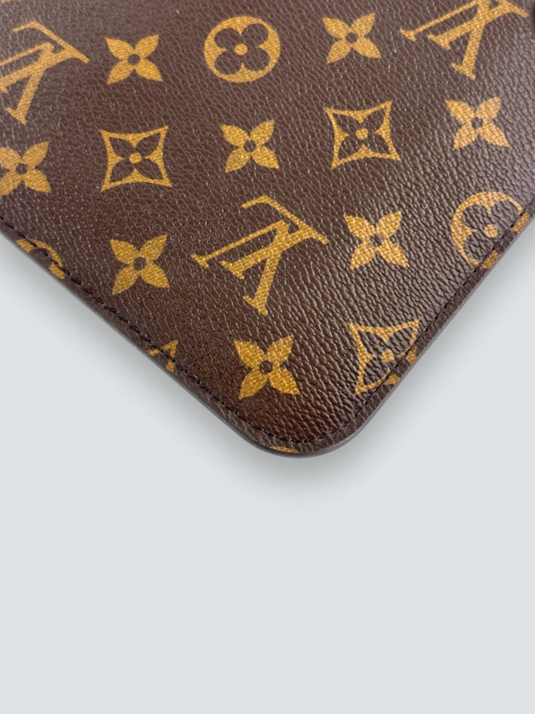Louis Vuitton Monogram Pochette
