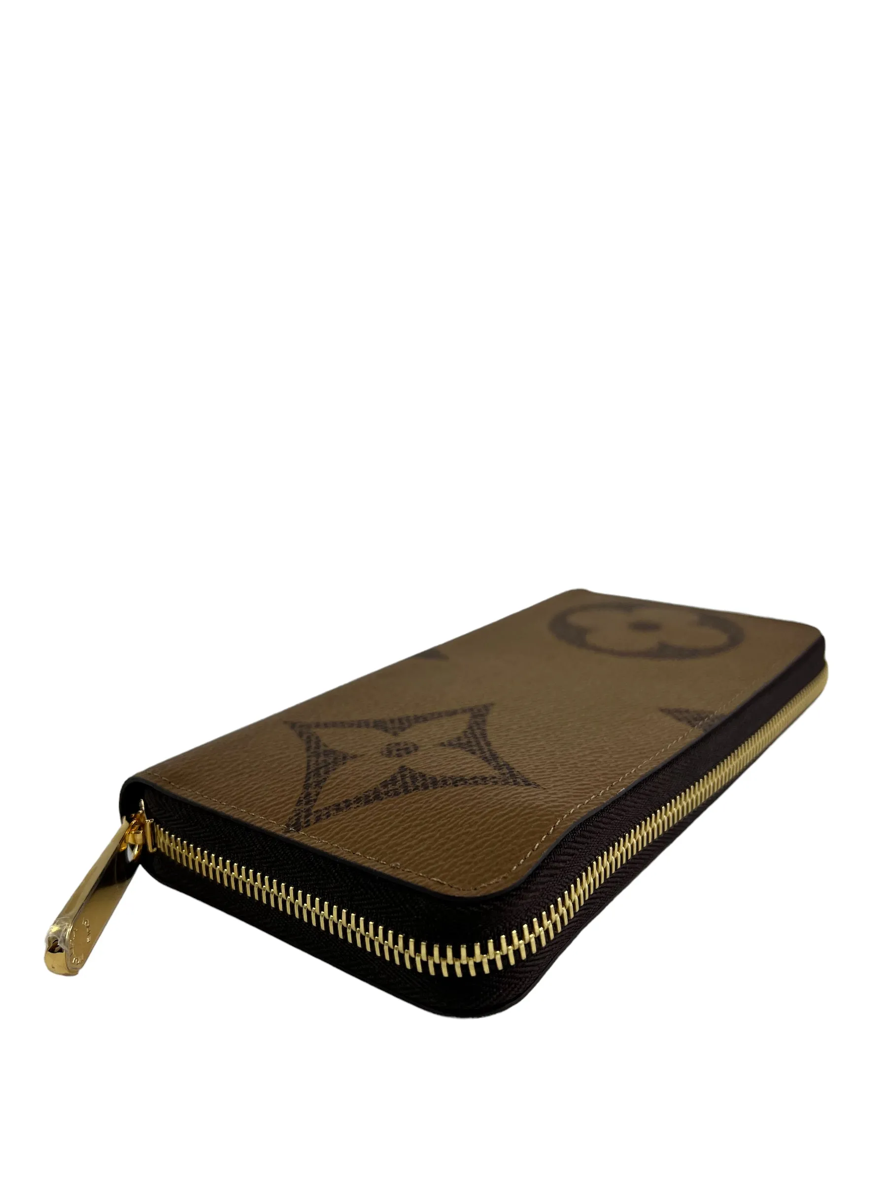 Louis Vuitton Reverse Giant Monogram Canvas Zippy Wallet