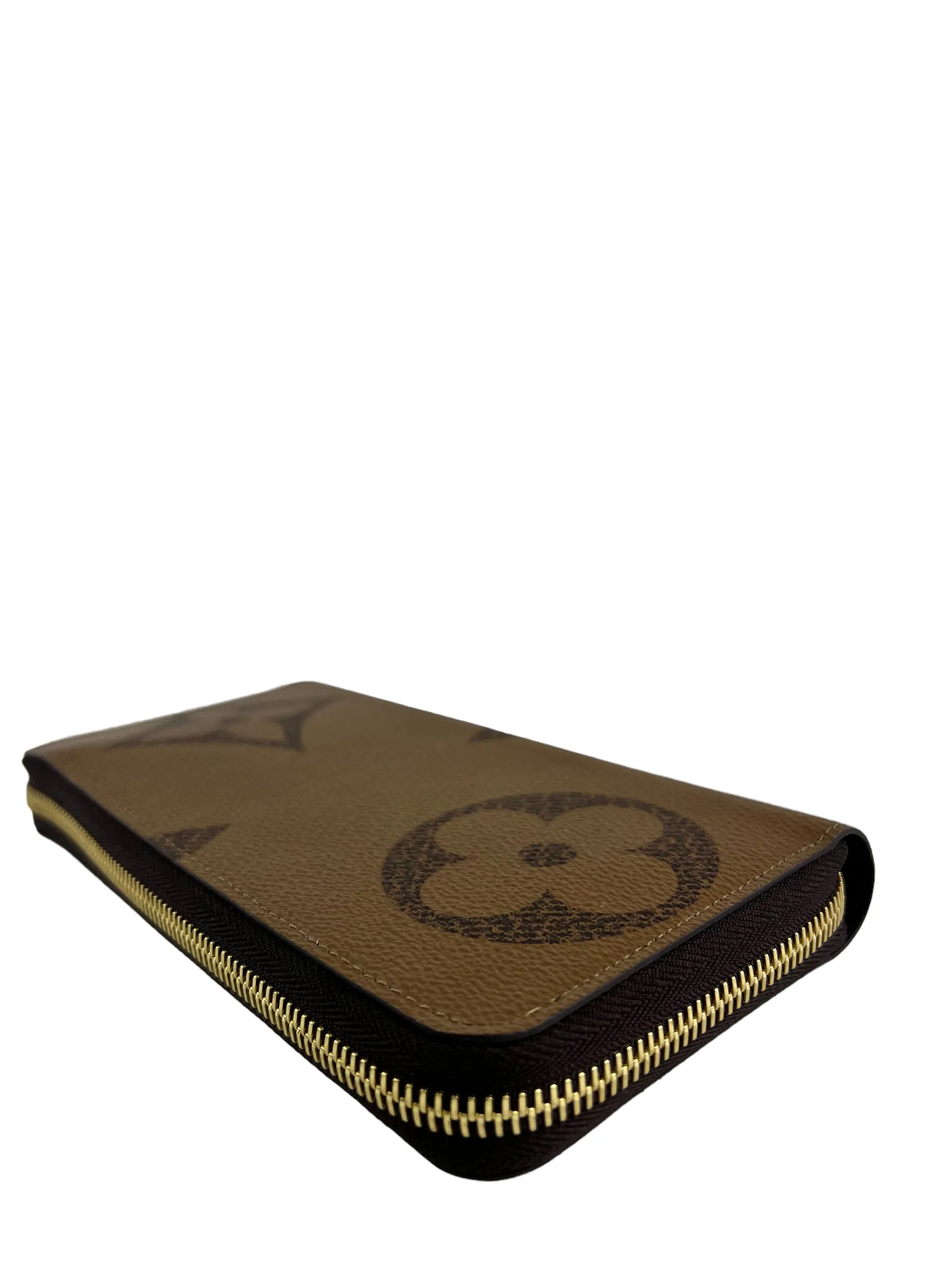 Louis Vuitton Reverse Giant Monogram Canvas Zippy Wallet
