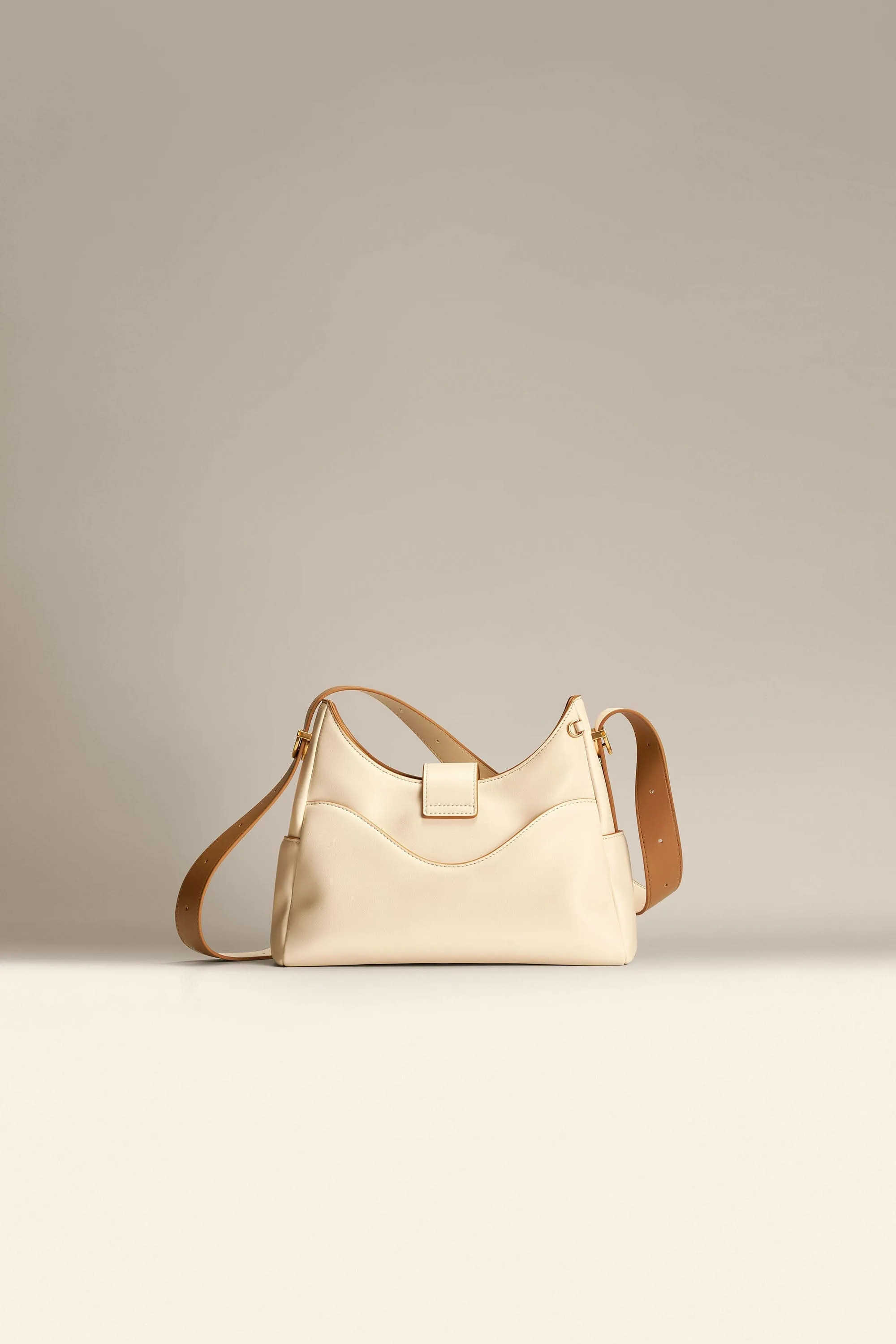 Mini Reverie Hobo