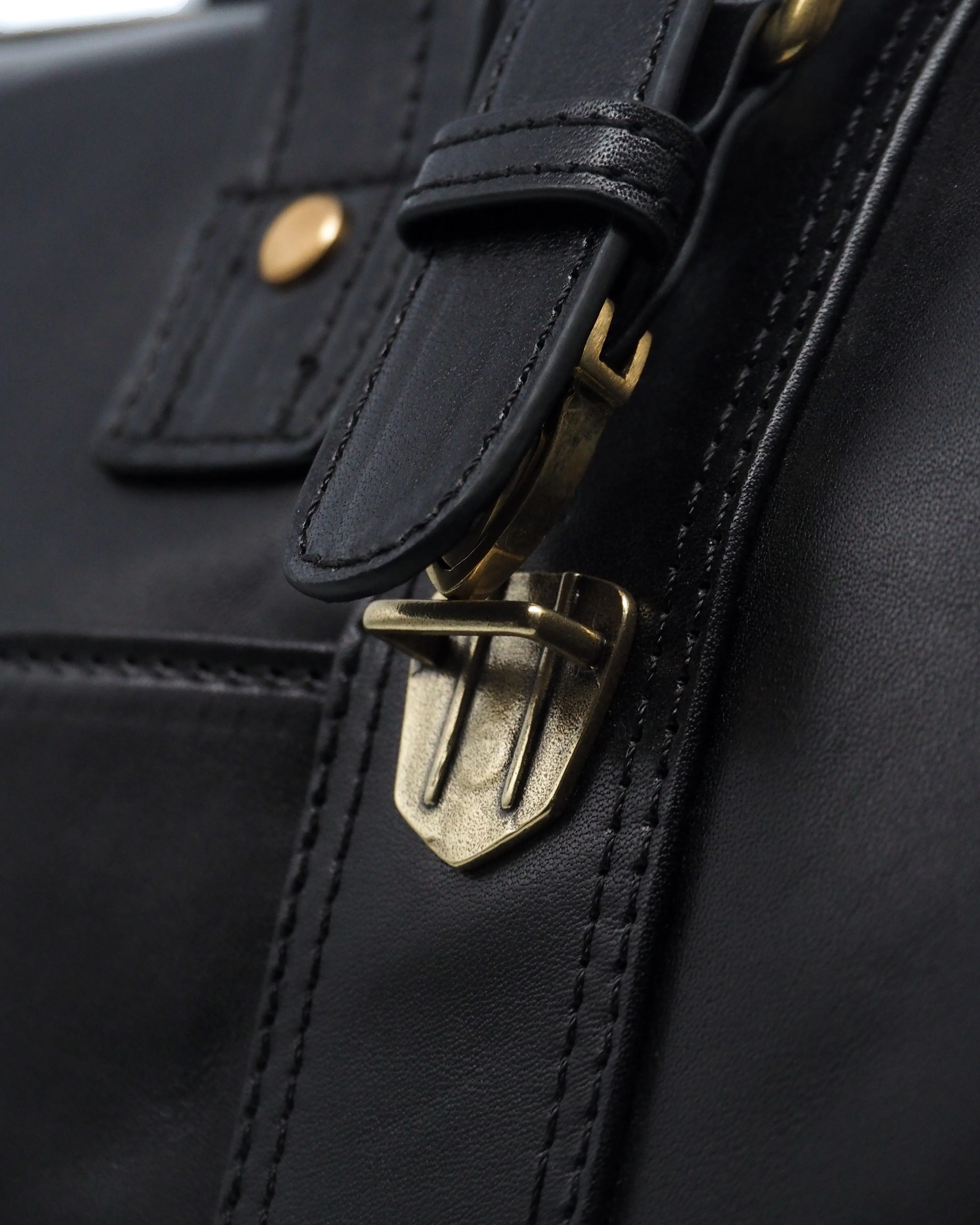 Nero Glossy Leather Voyage Duffel