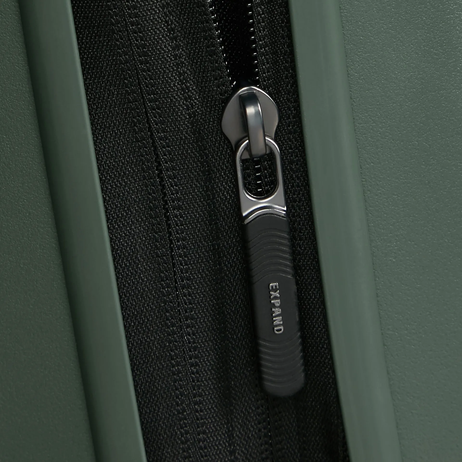 Samsonite RestackD Carry-on