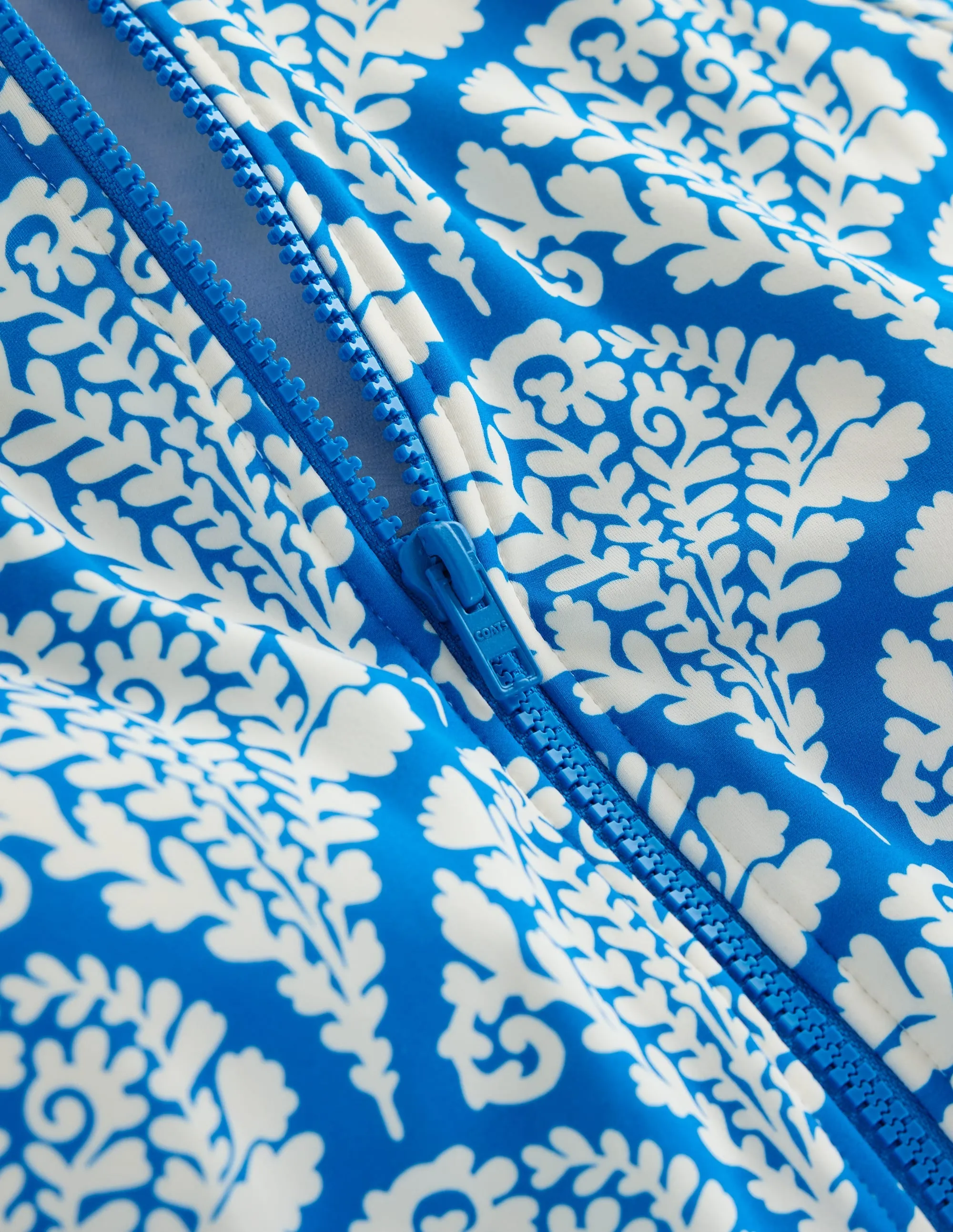 Sporty Raglan Sleeve Swimsuit-Bright Blue. Blossomy