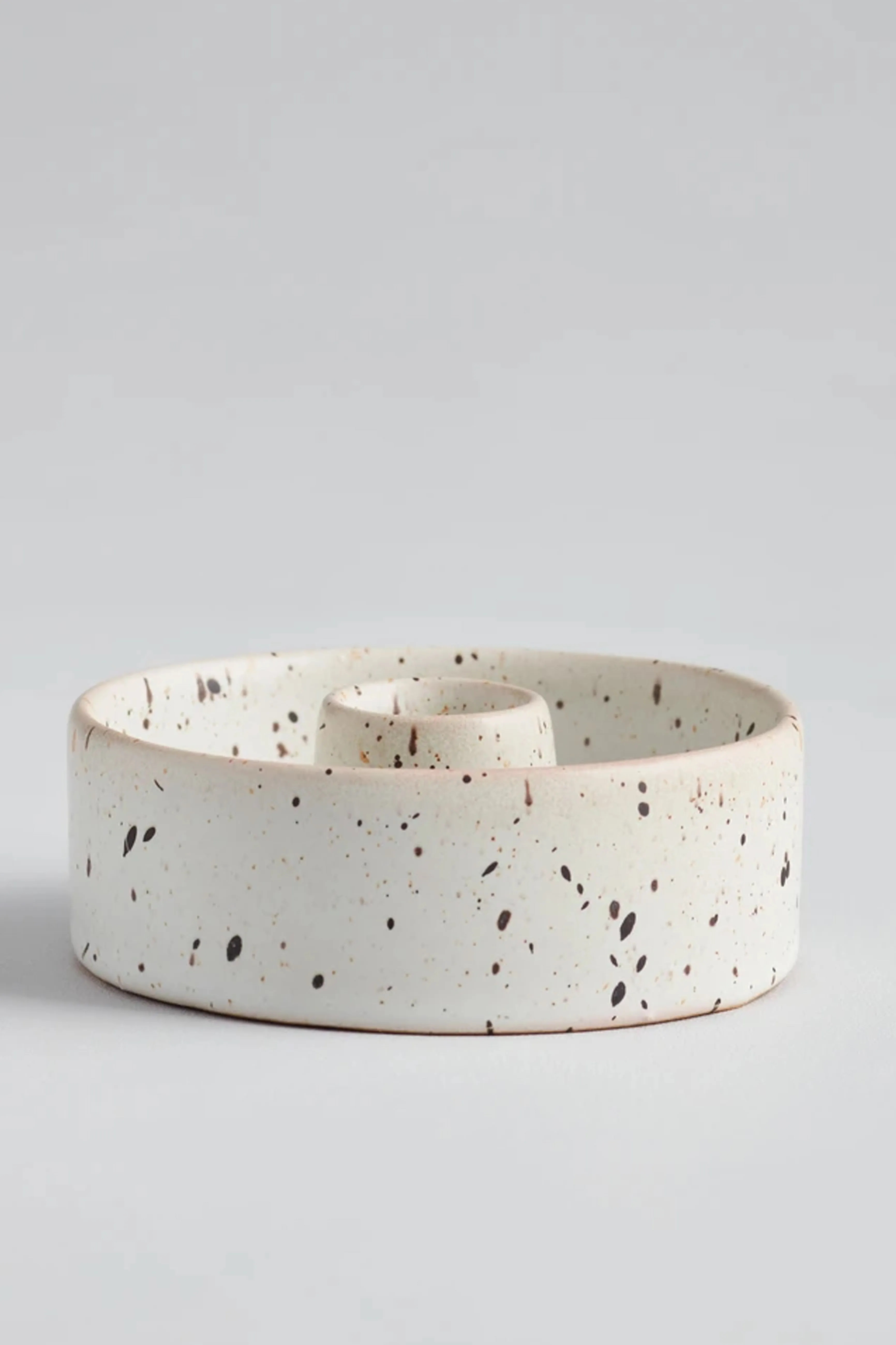 St. Eval Speckled Stone Candle Holder
