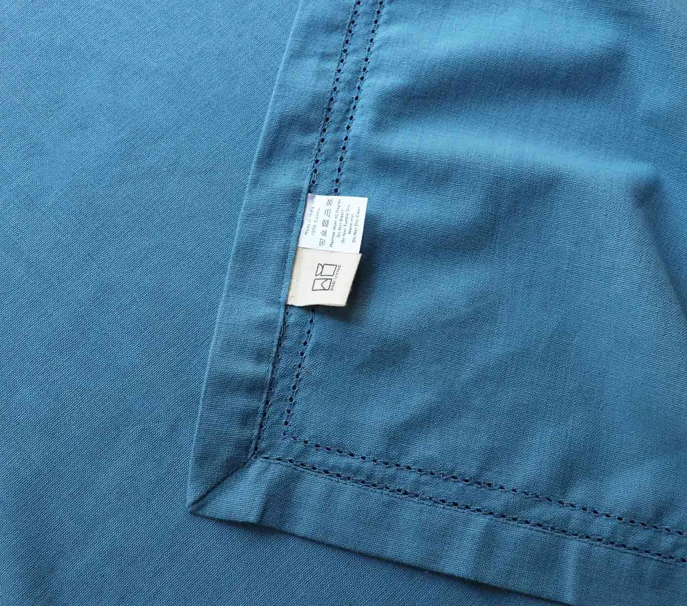 TABLE CLOTH