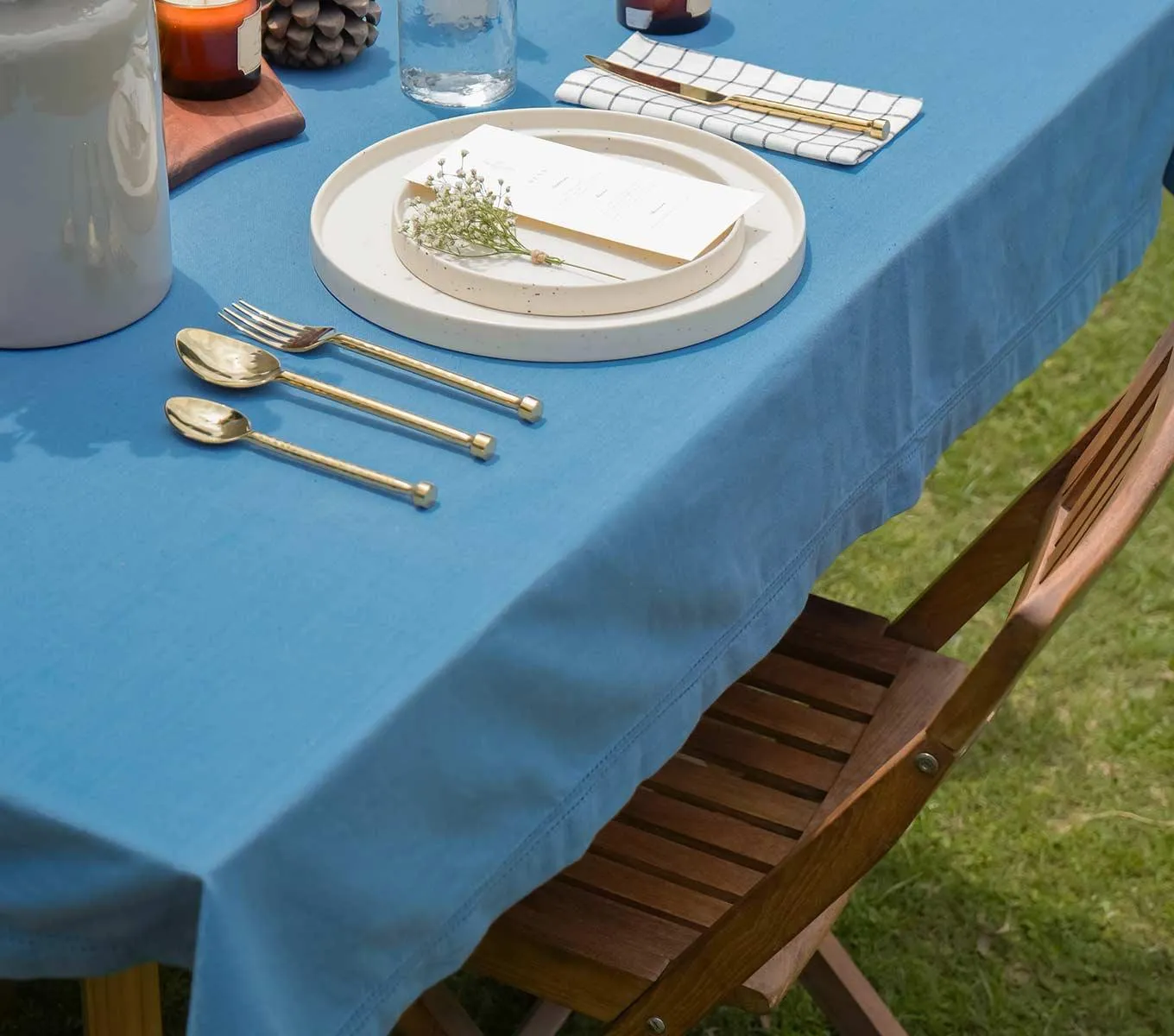 TABLE CLOTH