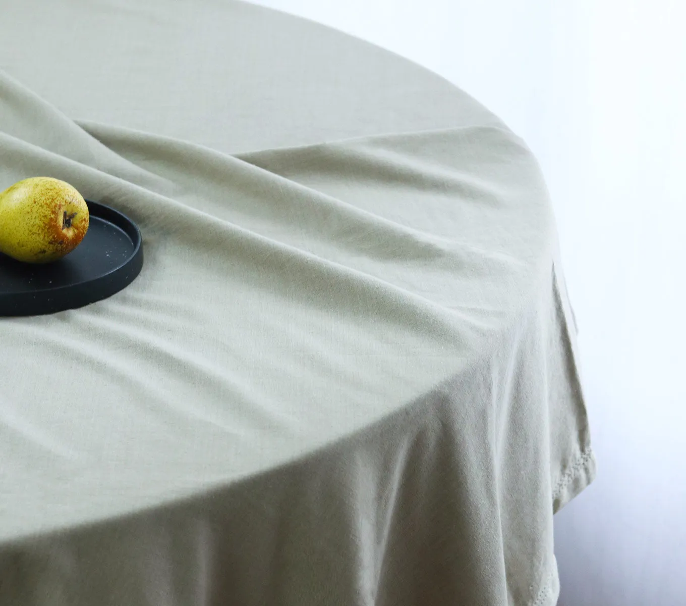 TABLE CLOTH