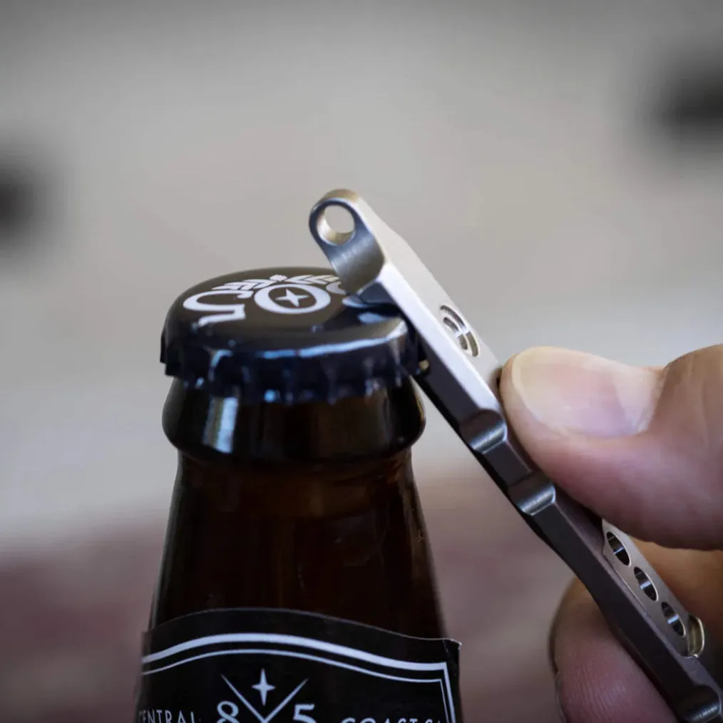 Ti-Pry Titanium Pry Bar : Keychain Edition