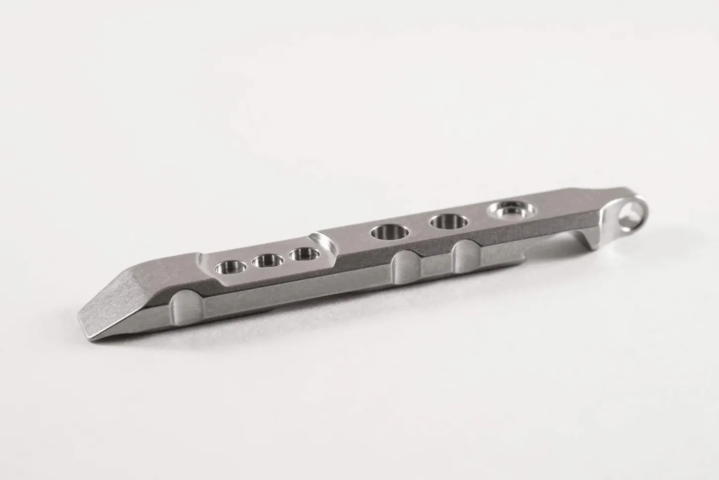 Ti-Pry Titanium Pry Bar : Keychain Edition