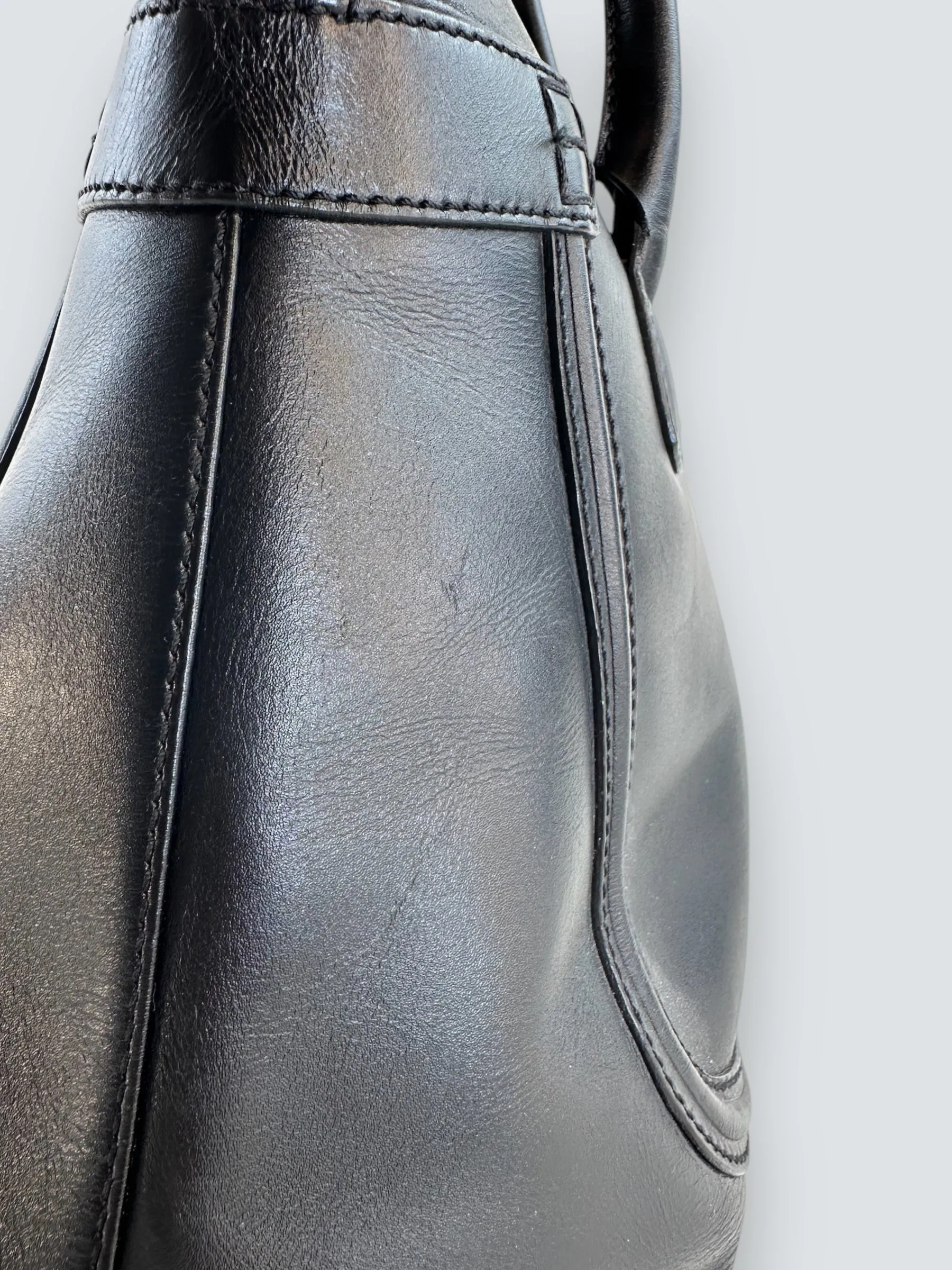 Tod's Black Leather Tote