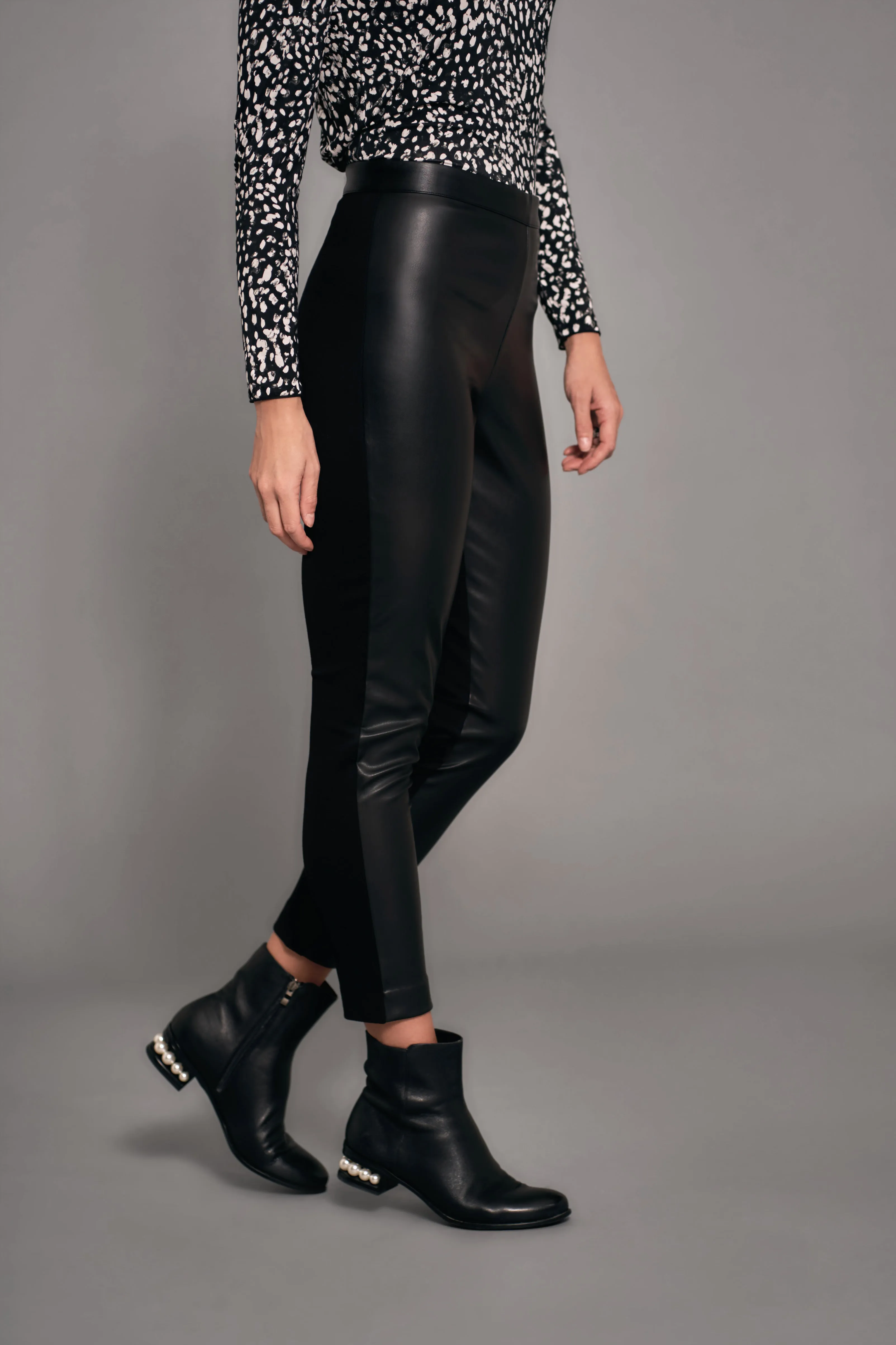 Vegan Leather Legging - Black