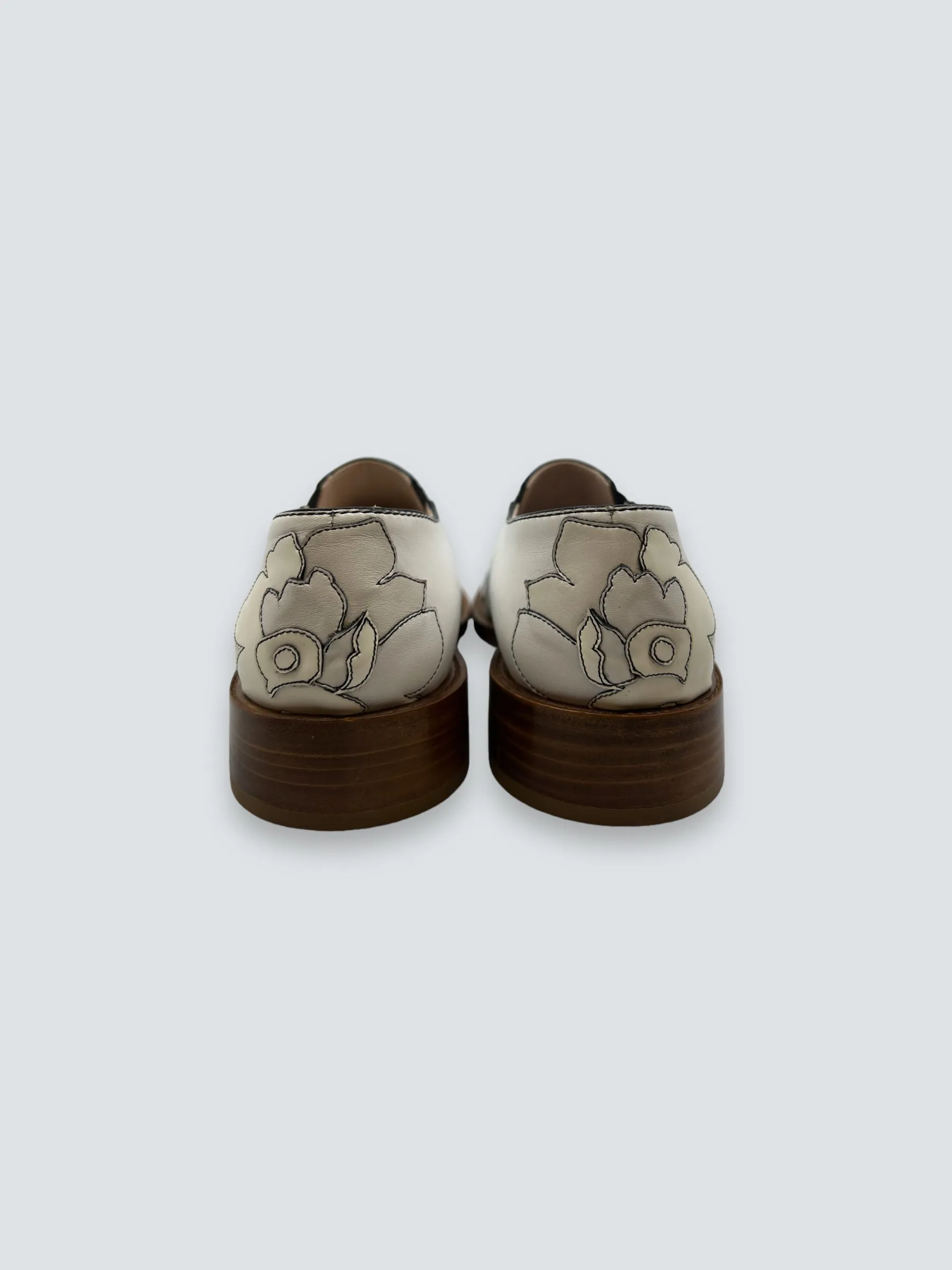 Victoria Beckham Size EU 37 Off White Shoes