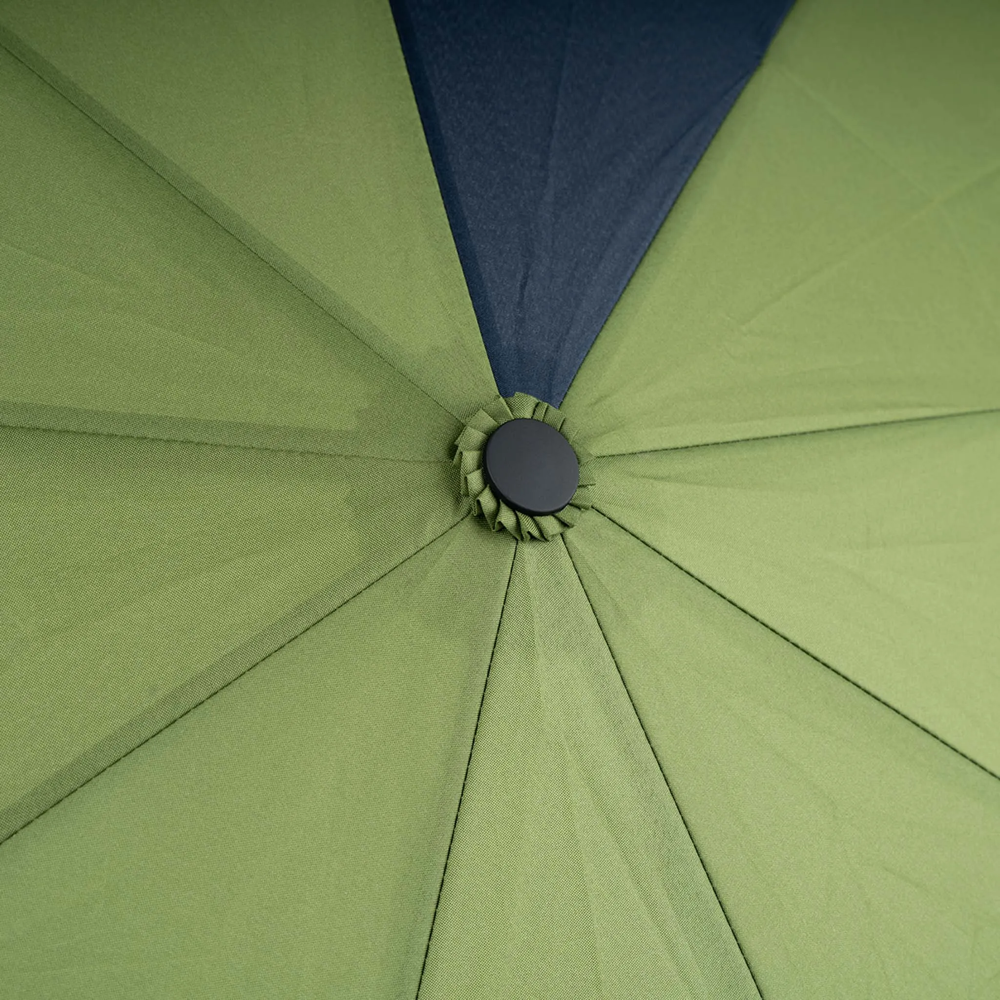 Waterloo Avocado / Midnight Recycled Nylon